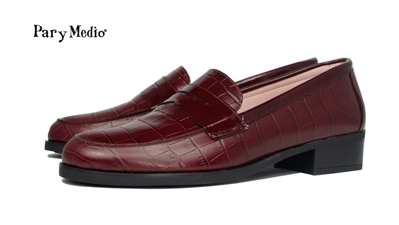 Mocasines burdeos piel de coco