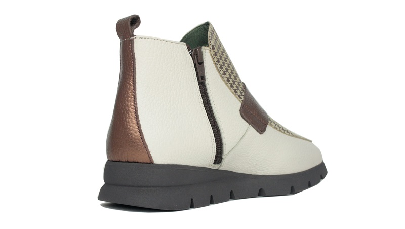 Botines tobilleros blancos con la pala de cuadros Nival Woman