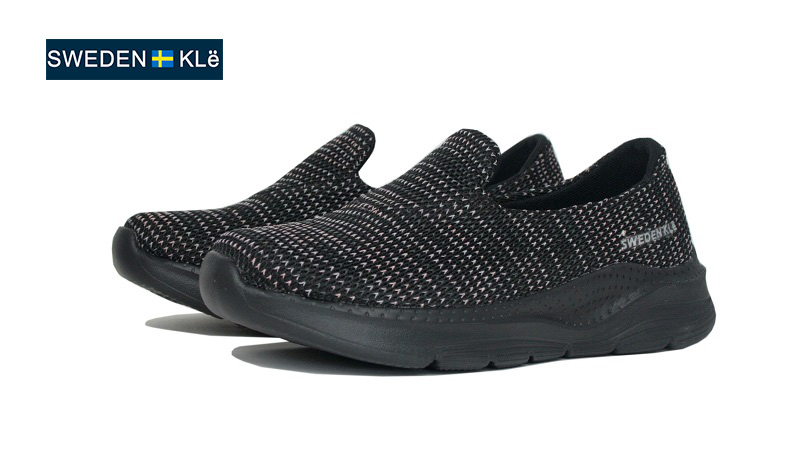 Sneakers negras sin cordones | Plantilla extraíble
