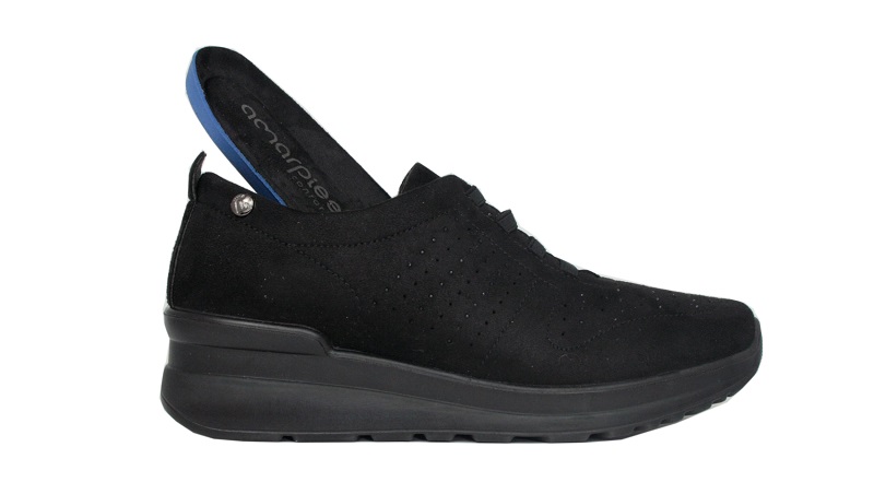 Sneakers  negras para plantilla extraíble |Amarpies