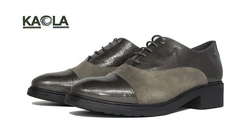 Zapatos oxford grises