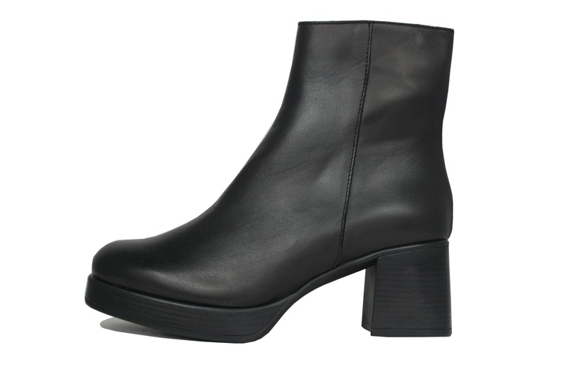Botines de tacón con plataforma delantera