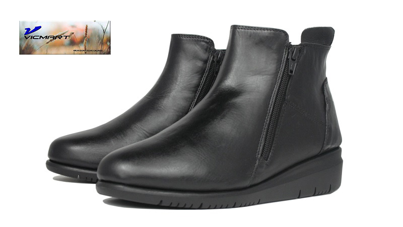 Botines de piel básicos negros