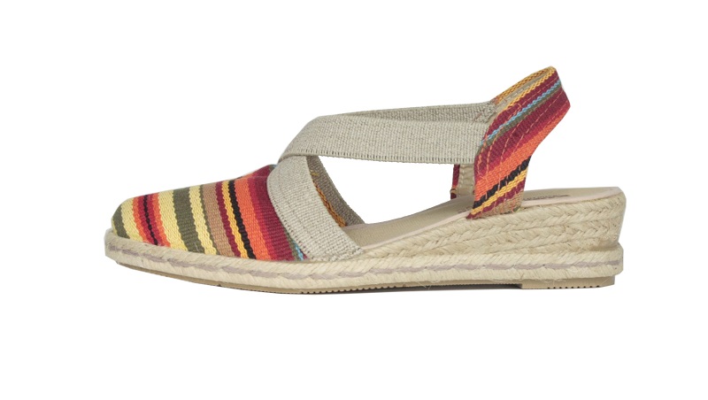 Alpargatas étnicas de rayas multicolor
