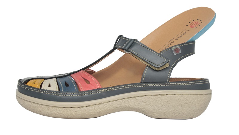 Sandalias Laura Azaña para plantillas de podólogo
