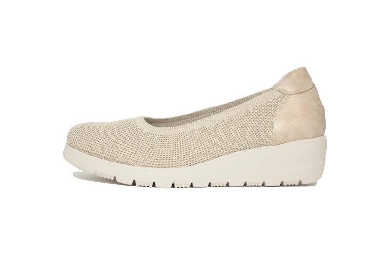 Zapato escotado de tejido adaptable | 30´s