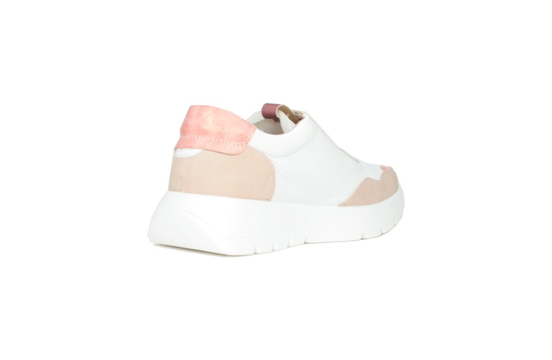 Sneaker Mysoft color blanco y nude