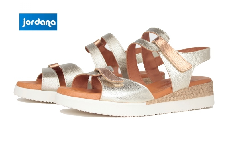 Sandalias metalizadas dos velcros