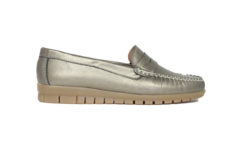 Mocasines bronce piso de goma