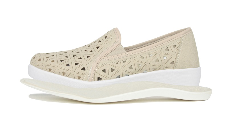 Zapatos Doctor Cutillas modelo 38465 beis