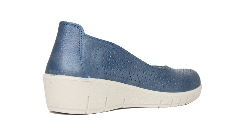 Zapatos escotados azul marino | Laura Azaña