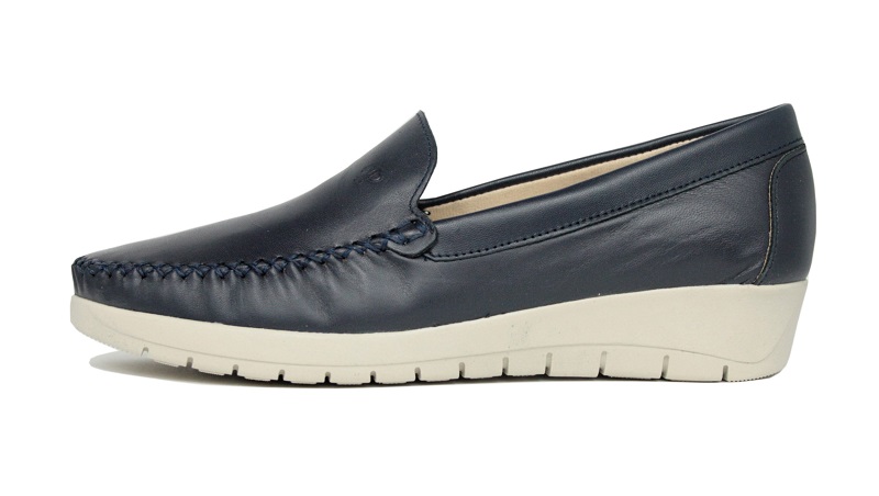 Zapatos azul marino de piel extra blanda