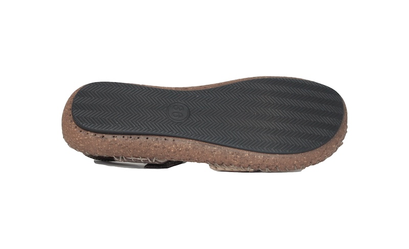 Sandalia dedos tapados | Walk and Fly color piedra