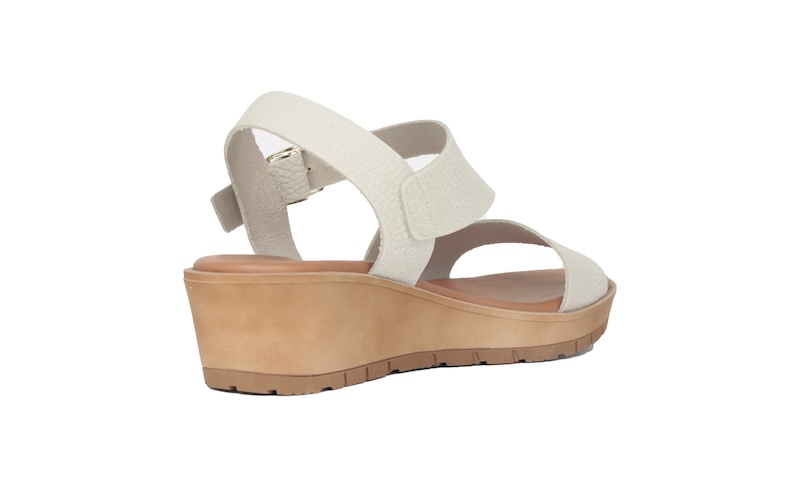 Sandalias de piel españolas de piel color hielo