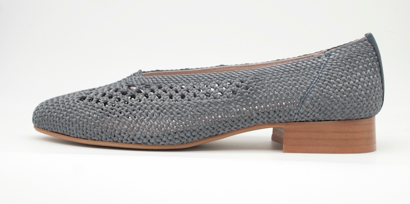 Zapatos Nival Woman de piel de rejilla azul
