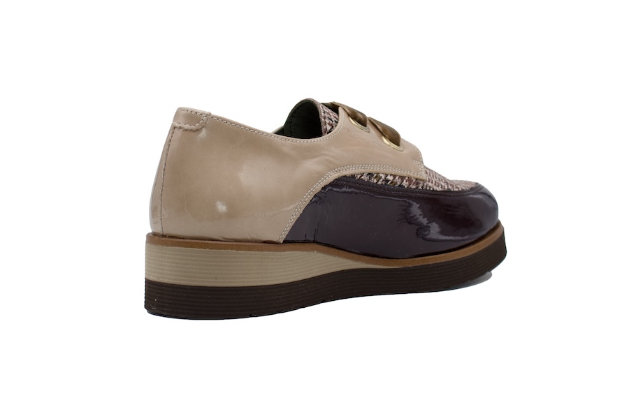 Blucher de charol burdeos y crema