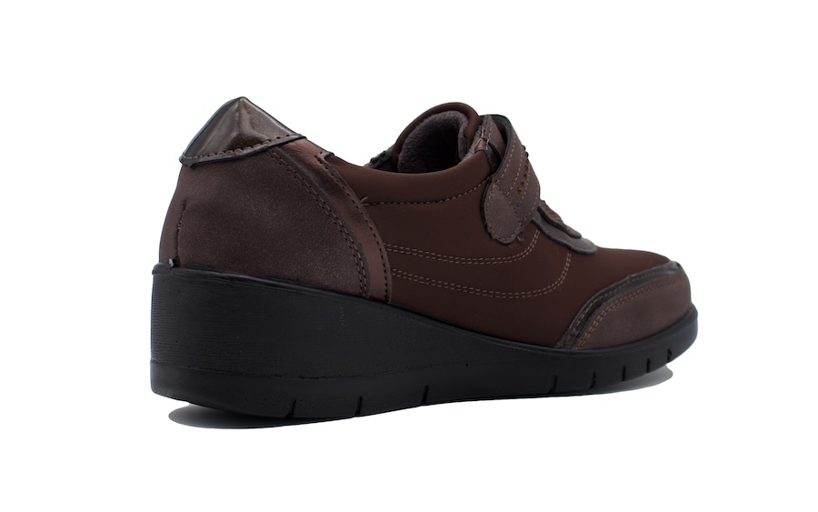 Sneaker color marrón Mysoft
