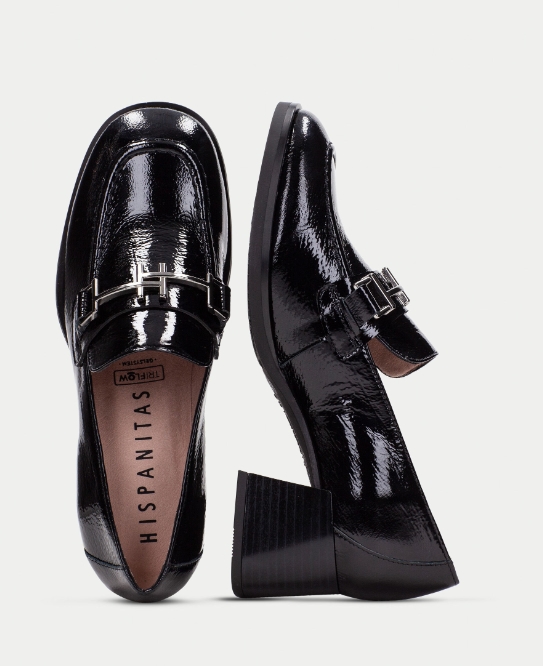 Zapatos de charol negro Hispanitas HI243590
