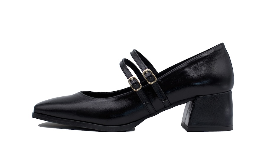 Zapato de vestir negro con doble correa en el empeine