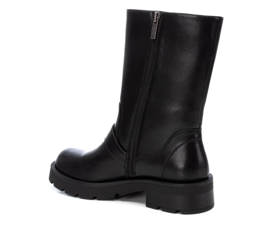 Botines moteros de caña alta con hebillas