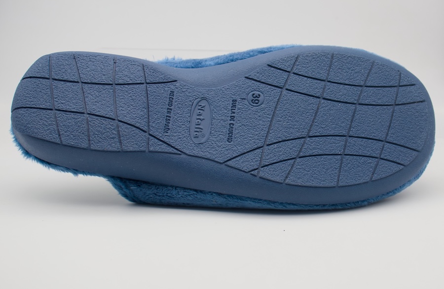Zapatillas de casa de perro amoroso