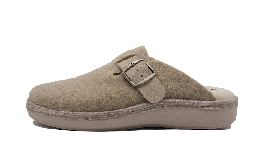 Zapatillas para estar en casa hechas de paño