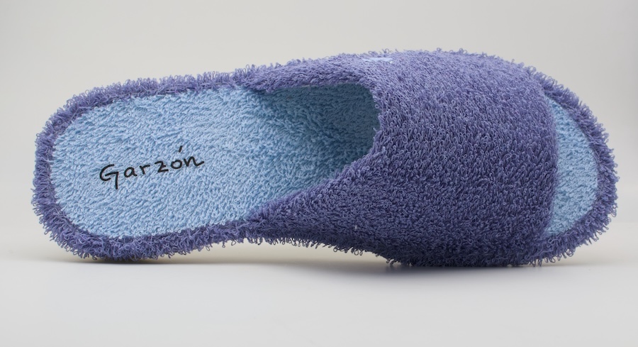 Zapatillas de casa abiertas por delante especiales para parquet