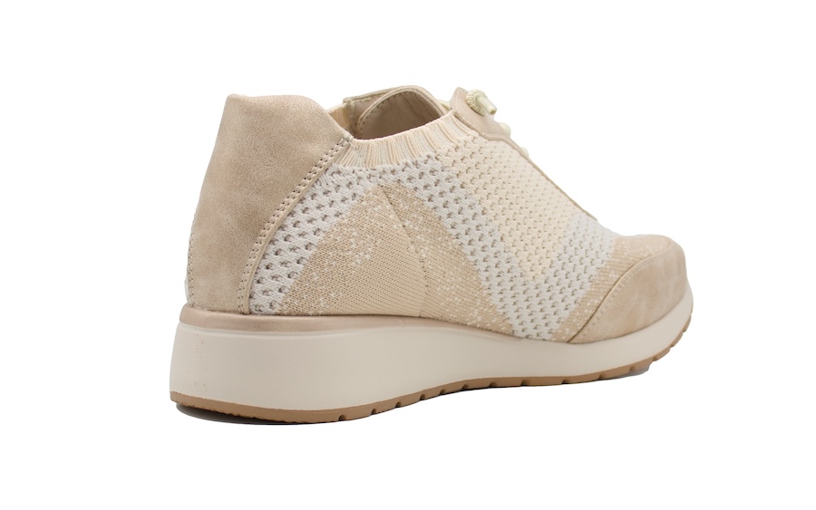 Zapato de la marca Treintas corte sport