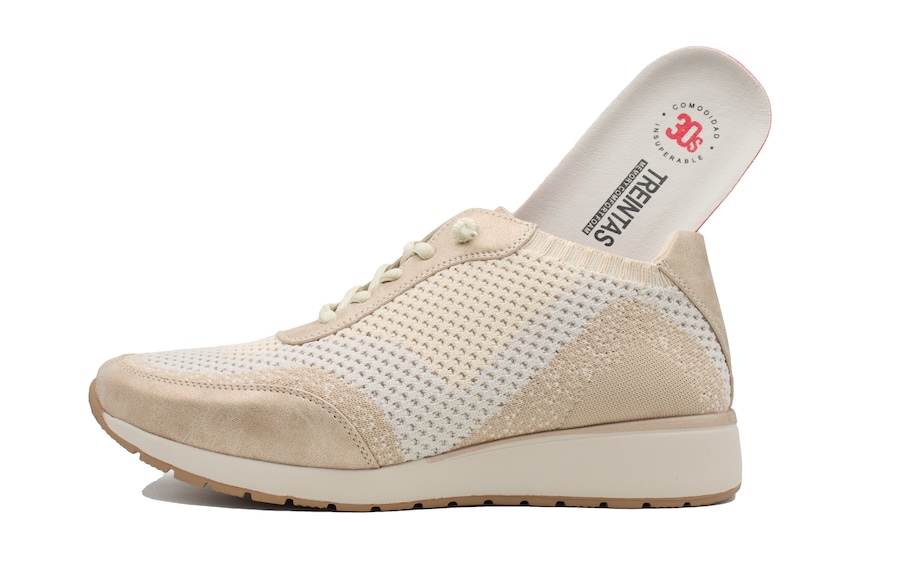 Zapato de la marca Treintas corte sport