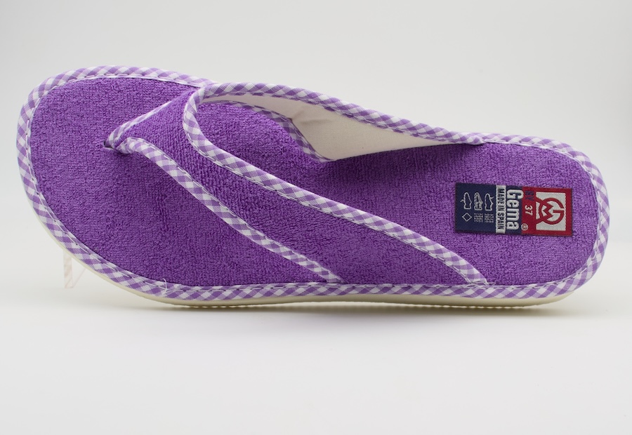 Zapatillas de casa de dedo de rizo color malva