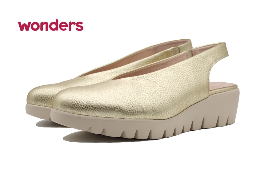 Zapato salón corte deportivo - Wonders 33152 platino
