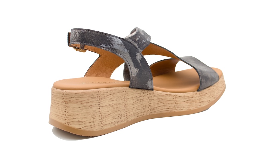 Paula Urban | 754 color negro
