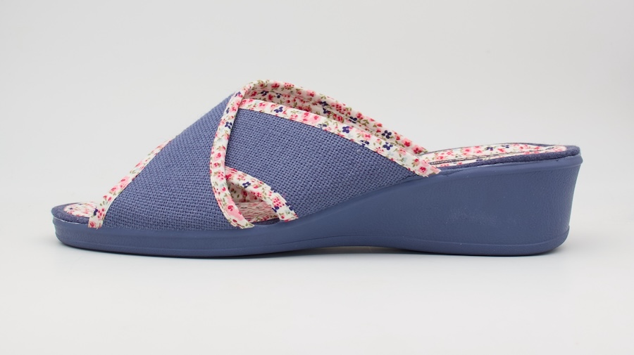 Zapatillas de casa tiras cruzadas color tejano