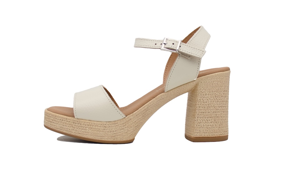 Sandalias de tacón con plataforma hechas de piel