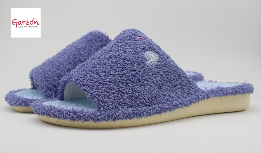 Zapatillas de casa abiertas por delante especiales para parquet