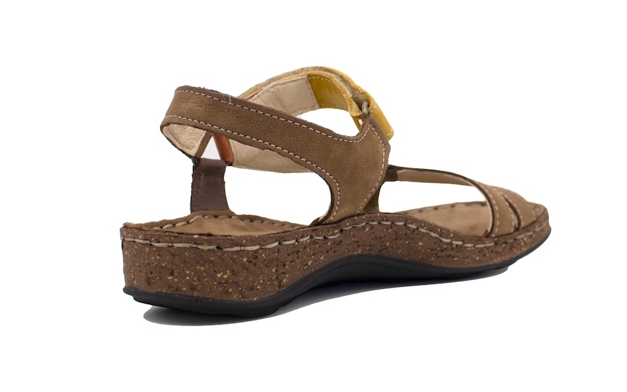 Sandalias planas de piel estilo californianas