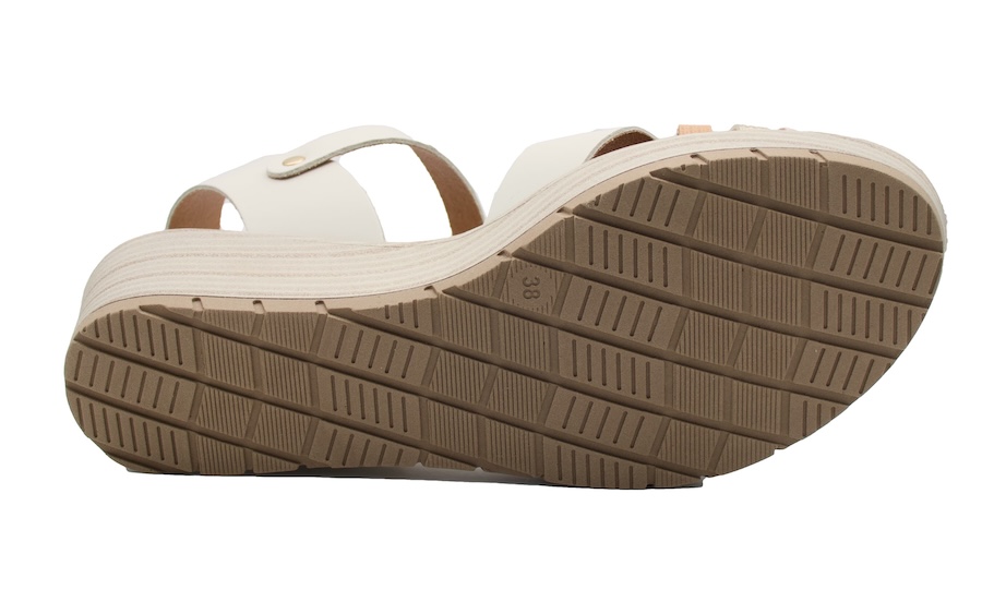 Sandalias blancas piso confort 
