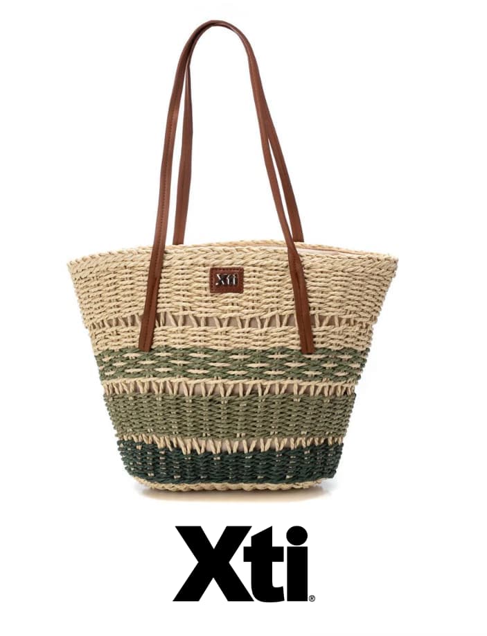 Bolso de hombro hecho en rafia con tonos verdes