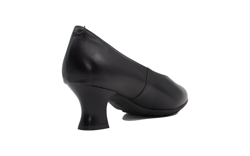 Zapato de salón con el escote en pico - Pitillos