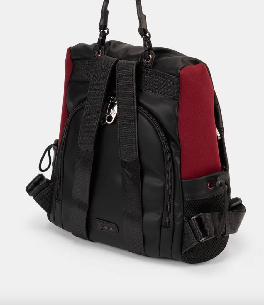 Mochila Bicolor Pepe Moll I25-2411 (Negro-Burdeos) - El Lujo Urbano