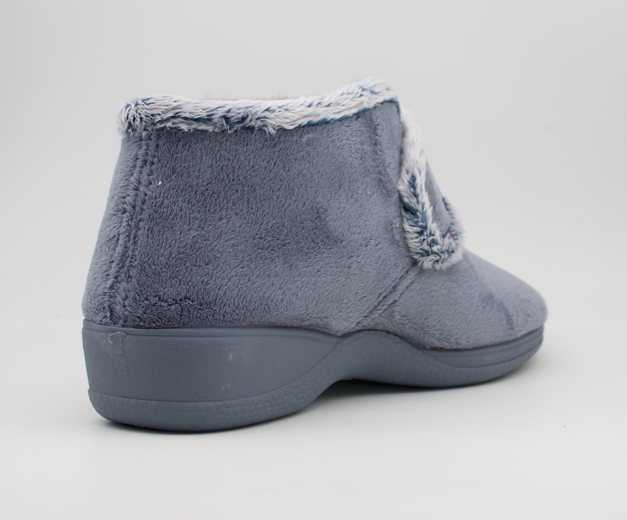 Botas para estar en casa con cierre de velcro