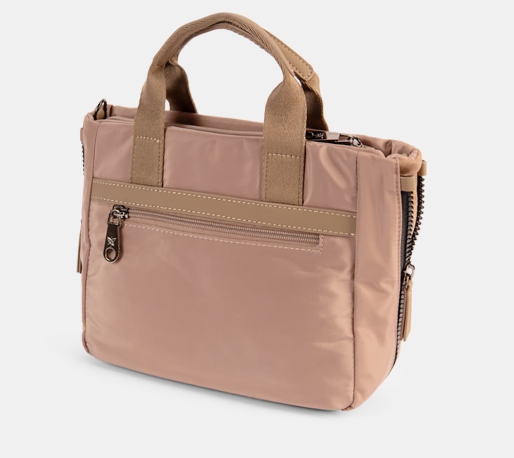 👜 Bolso de Mano Tote Pepe Moll I25-2360BEI - Estilo Urbano y Versátil