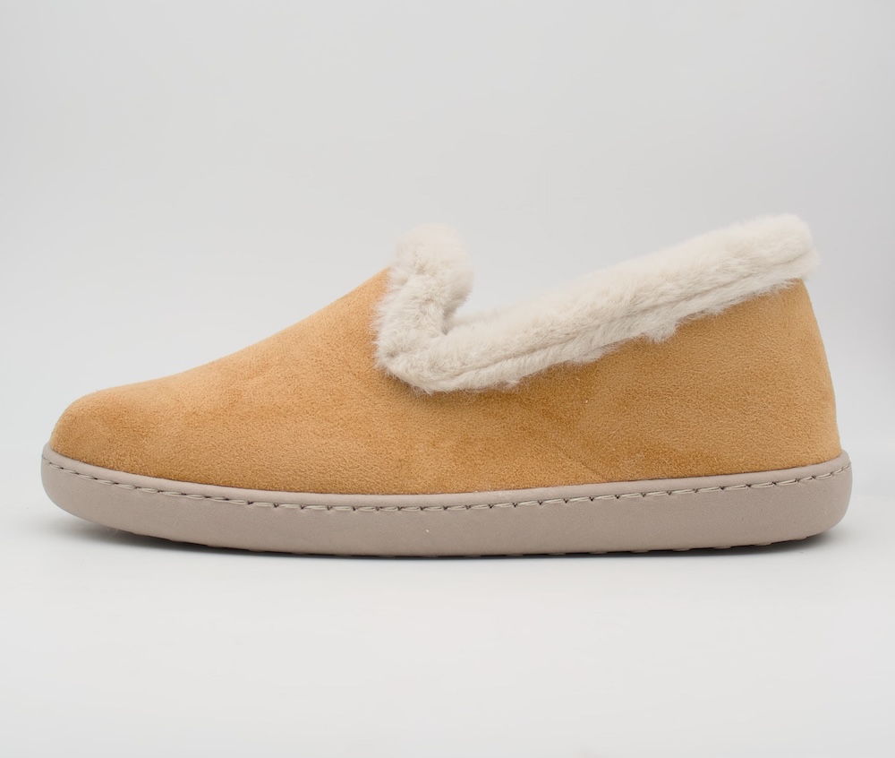 Zapatillas cerradas de casa extra ligeras de bamara cuero