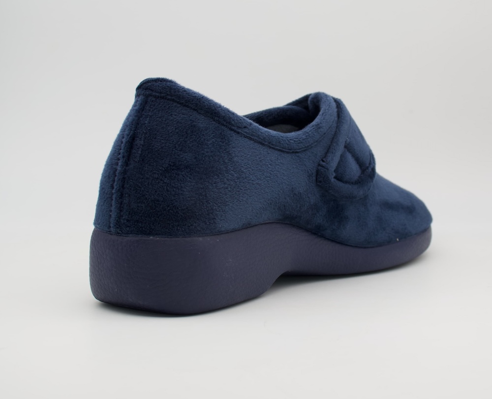 Zapatilla de casa de mujer con velcro en el empeine