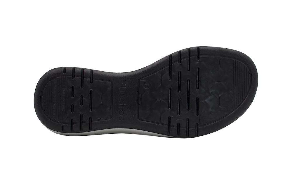 Sandalias Fluchos 2425 de Piel Camel: Confort Absoluto con Cuña Ultraligera