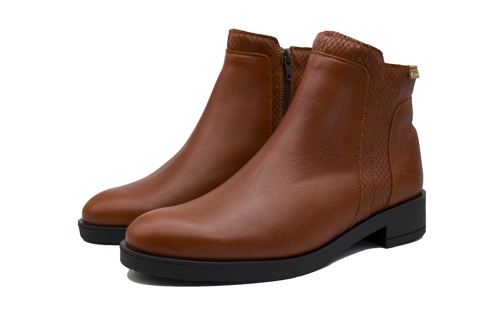 Botines básicos de cuero de 3 cm de tacón