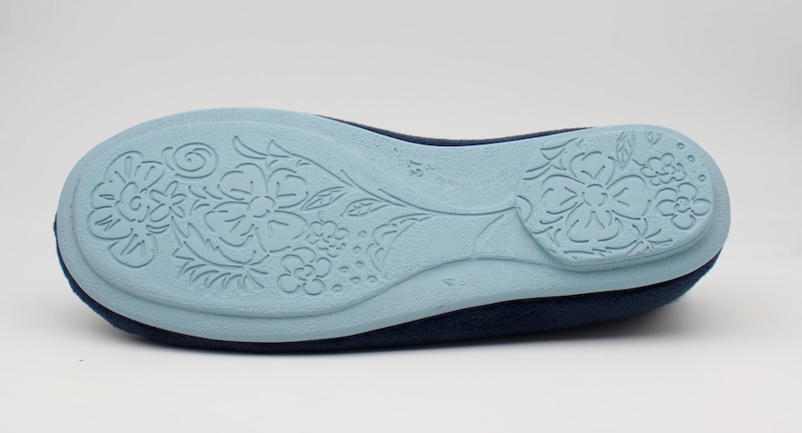 Zapatillas cerradas para invierno marino-celeste