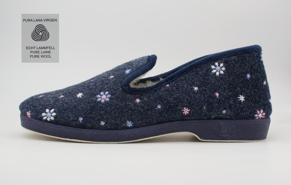 Zapatillas Doctor Cutillas Pura Lana Virgen | Bordado Floral