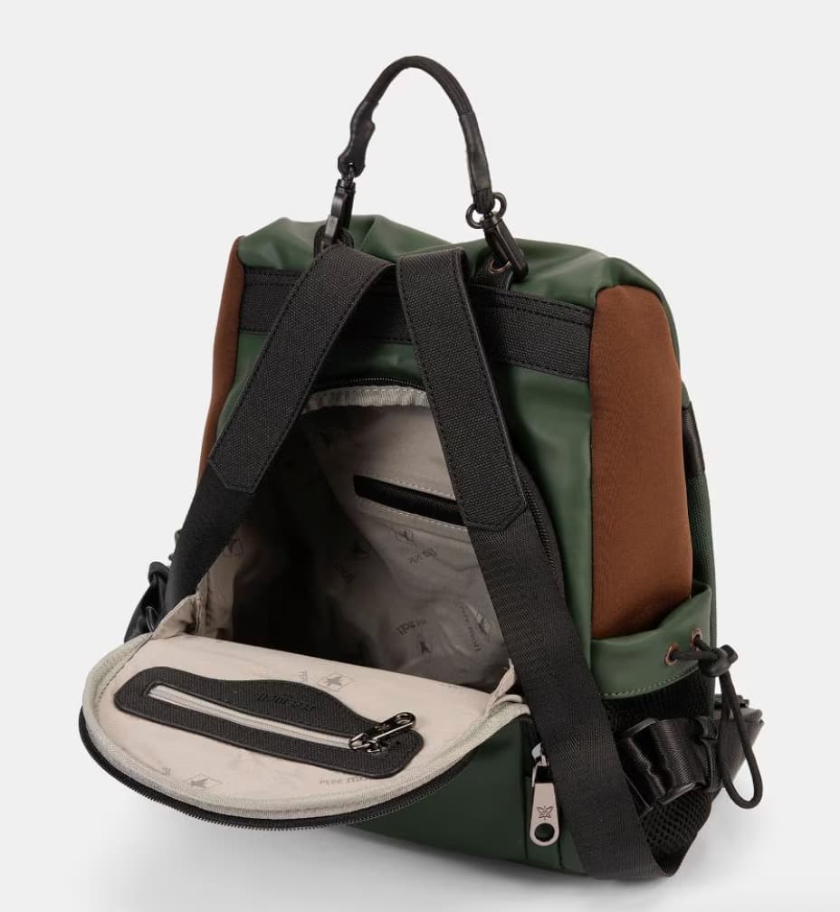 Mochila Urbana Pepe Moll 252411 - Estilo Sporty, Máxima Comodidad