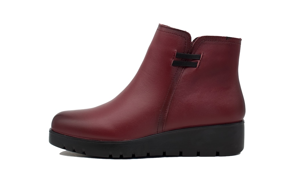 Botines burdeos para plantillas podológicas